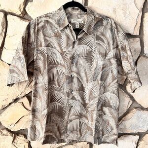 Tori Richard Men's Brown Palm Print Shirt - M